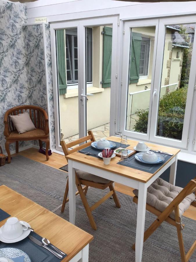 Bed and Breakfast Les Camelias Бінік Екстер'єр фото